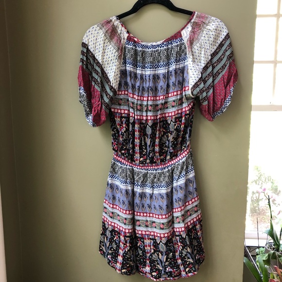 Patterned Dress - Picture 6 of 7